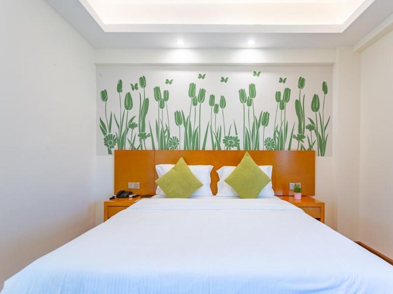 Greentree Alliance Sanya Jiyang District Yalongwan Road Hotel Buitenkant foto