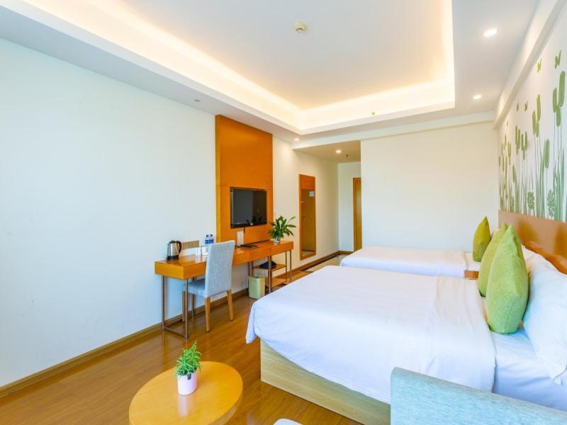 Greentree Alliance Sanya Jiyang District Yalongwan Road Hotel Buitenkant foto