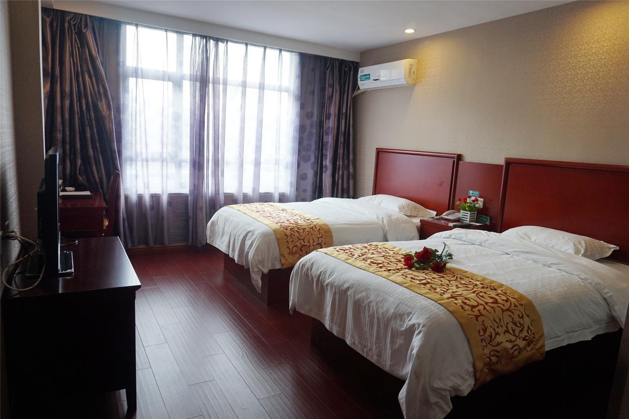 Greentree Alliance Sanya Jiyang District Yalongwan Road Hotel Buitenkant foto